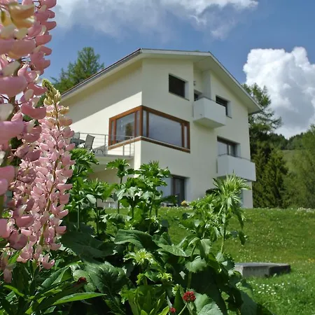 Ustria / Pensiun Trutg Affittacamere Vella