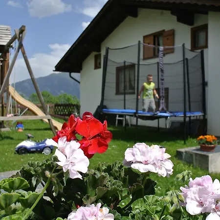 Ustria / Pensiun Trutg Affittacamere 3*