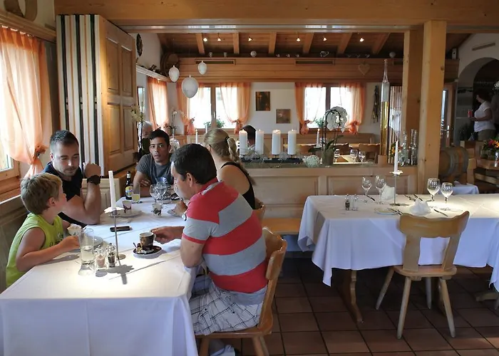 Maison d'hôtes Ustria / Pensiun Trutg