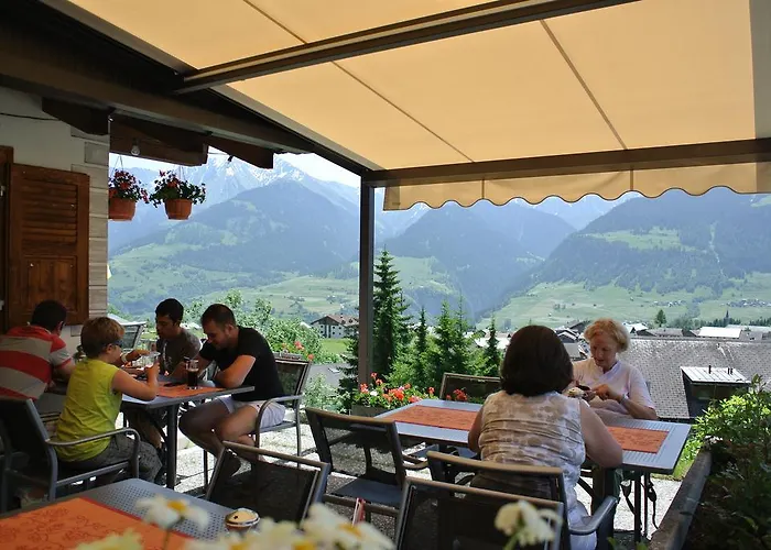 Maison d'hôtes Ustria / Pensiun Trutg 3*