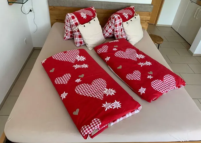 Maison d'hôtes Ustria / Pensiun Trutg Vella