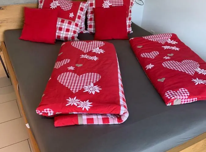 Maison d'hôtes Ustria / Pensiun Trutg Vella