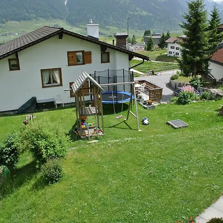 Ustria / Pensiun Trutg بيت ضيافة